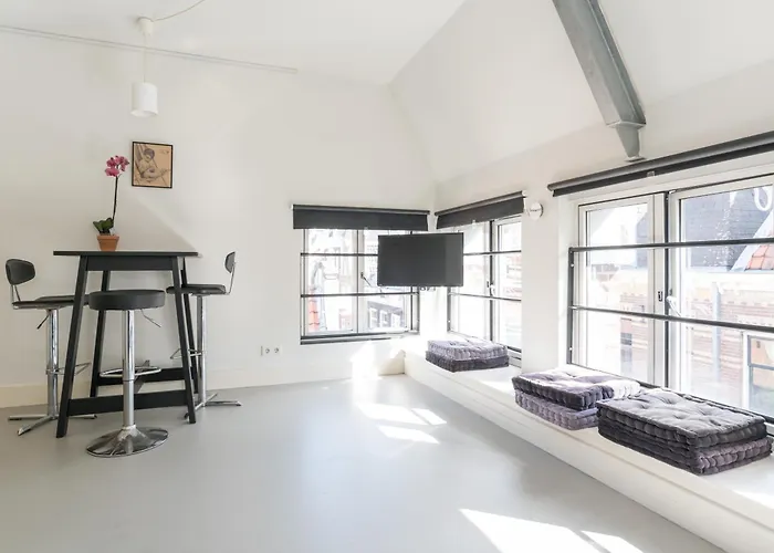 Tweede Laurierdwarsstraat Hébergement de vacances *