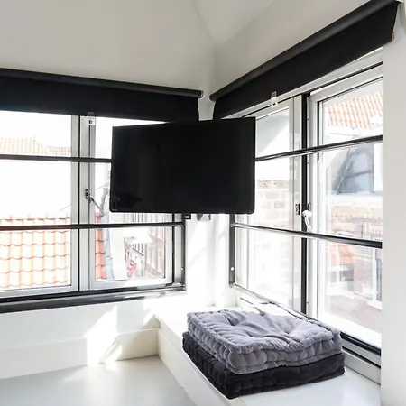 Apartment Tweede Laurierdwarsstraat *